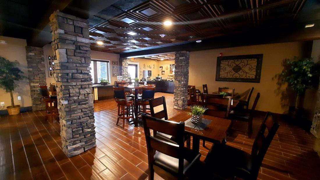 Stonebrook Lodge Bryson City Exterior photo